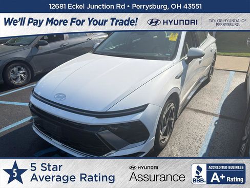 Certified 2024 Hyundai Sonata SEL w/ Convenience Package FWD image 1