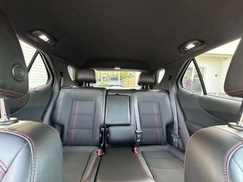 Used 2022 Chevrolet Equinox RS AWD/4WD image 45