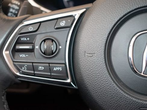 Used 2024 Acura MDX SH-AWD w/ Technology Package image 26
