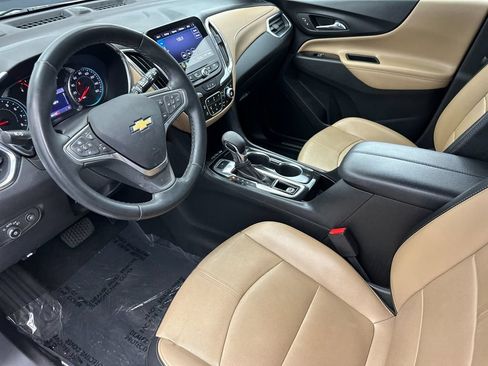 Used 2023 Chevrolet Equinox Premier AWD/4WD image 9