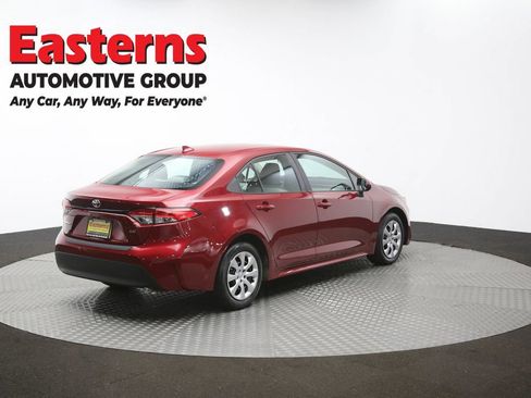 Used 2024 Toyota Corolla LE image 39