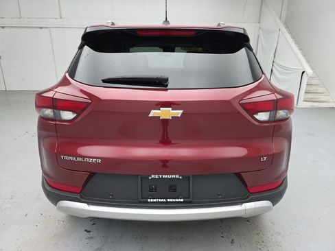 Certified 2024 Chevrolet TrailBlazer LT w/ Driver Confidence Package FWD image 11