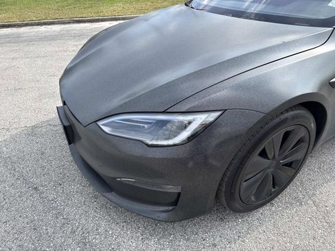 Used 2024 Tesla Model S image 10