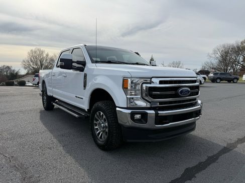 Used 2022 Ford F250 Lariat w/ Lariat Value Package image 9