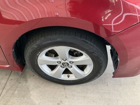 Used 2019 Toyota Sienna LE image 27