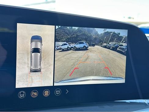 New 2026 Cadillac Vistiq Luxury AWD/4WD image 21
