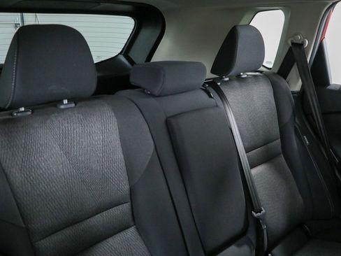 Used 2024 Nissan Rogue SV FWD image 27