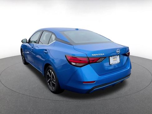 Used 2025 Nissan Sentra SV image 11