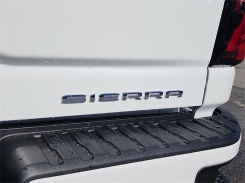 New 2026 GMC Sierra 2500 Denali w/ Denali Reserve Package image 5