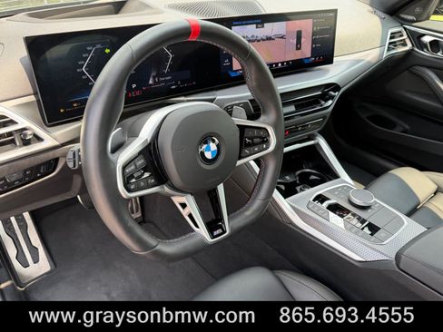 Used 2025 BMW M440i Coupe w/ Premium Package RWD image 17