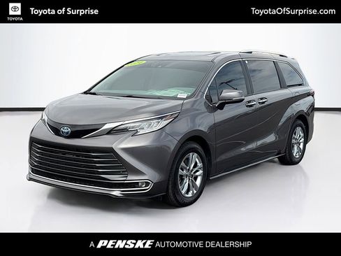 Certified 2024 Toyota Sienna Limited AWD/4WD image 1