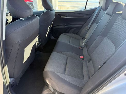Used 2025 Toyota Camry LE image 24