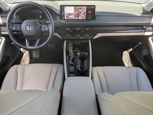 Used 2023 Honda Accord Touring image 19