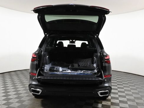 Used 2025 BMW X5 xDrive50e w/ M Sport Package image 38