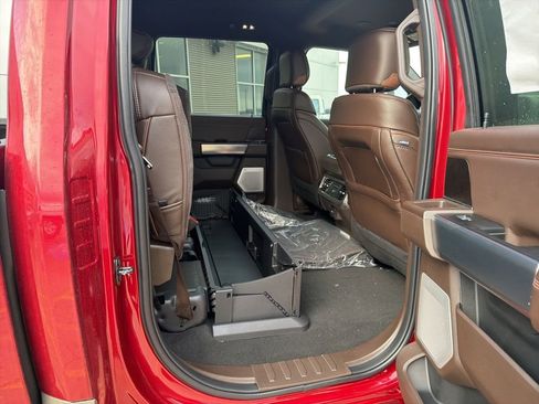 New 2026 Ford F350 King Ranch w/ FX4 Off-Road Package image 28