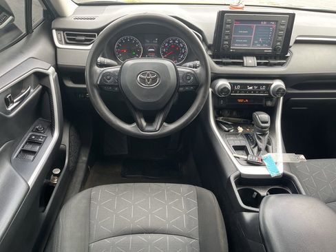 Used 2021 Toyota RAV4 XLE image 26
