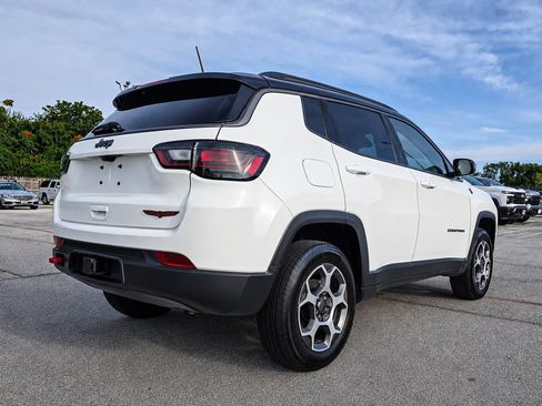 Used 2022 Jeep Compass Trailhawk w/ Trailhawk Elite Group AWD/4WD image 6