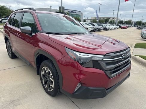 Used 2026 Subaru Forester Premium image 1