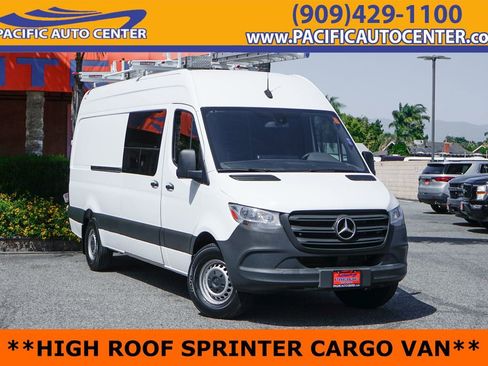 Used 2019 Mercedes-Benz Sprinter 170 Cargo image 1