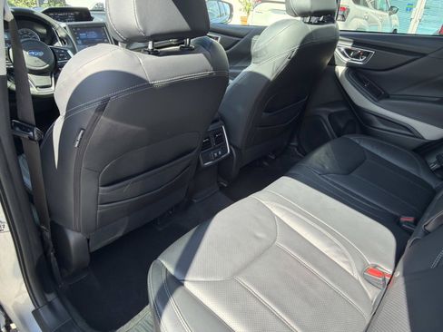Used 2024 Subaru Forester Limited AWD/4WD image 11