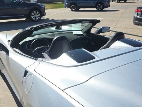 Used 2016 Chevrolet Corvette Stingray Convertible w/ 3LT Preferred Equipment Group image 10