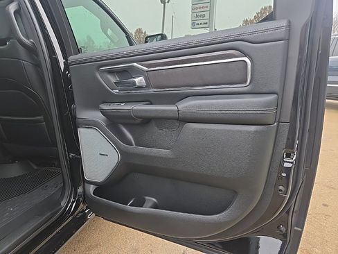 New 2026 RAM 1500 Laramie w/ Night Edition image 92