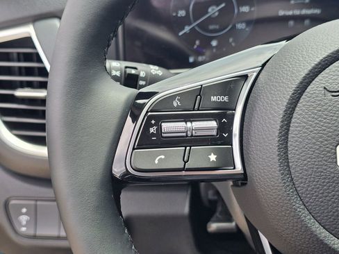 New 2026 Kia Seltos EX FWD image 31