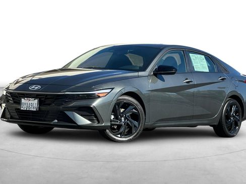Certified 2026 Hyundai Elantra Sport FWD image 2