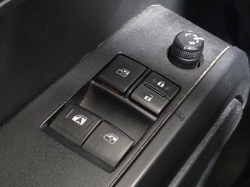 Used 2019 Toyota Tacoma SR w/ SX Package RWD image 19