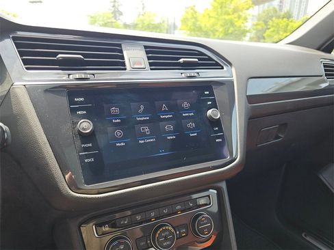 Used 2021 Volkswagen Tiguan SEL Premium R-Line w/ 3rd Row Seat Package image 28