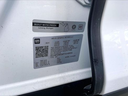 Used 2026 Buick Enclave Preferred AWD/4WD image 32