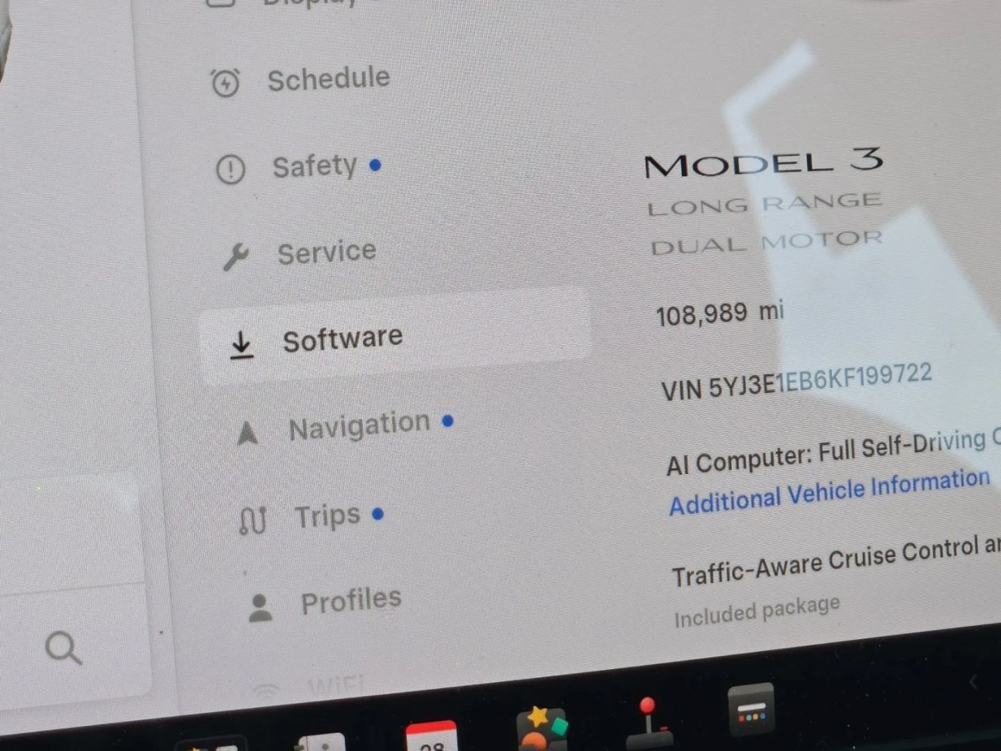 Used 2019 Tesla Model 3 Long Range AWD/4WD image 13