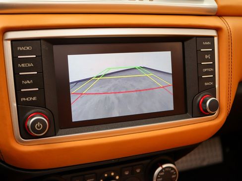 Used 2017 Ferrari California T RWD image 43