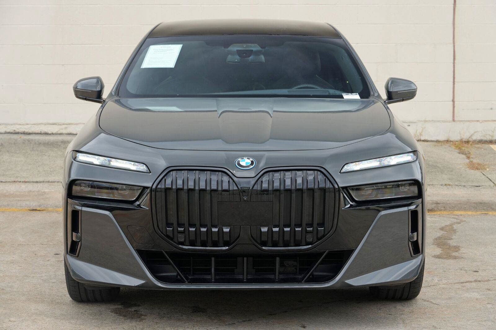 Used 2024 BMW i7 eDrive50 w/ M Sport Package RWD image 62