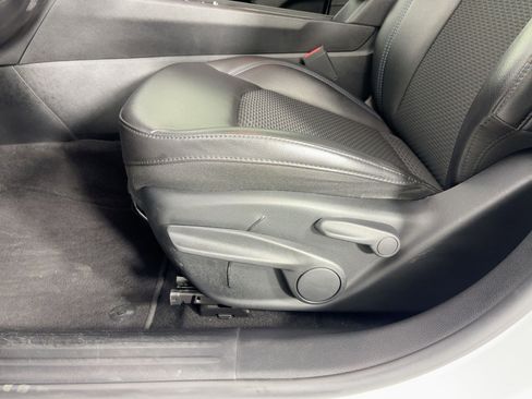 Used 2022 Jeep Compass Latitude image 14