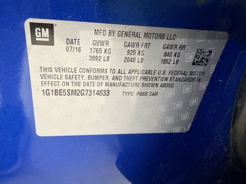 Used 2016 Chevrolet Cruze LT w/ Sun And Sound Package FWD image 36