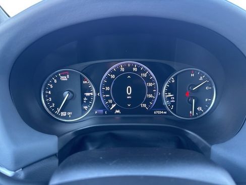 Used 2024 Buick Enclave Premium image 17