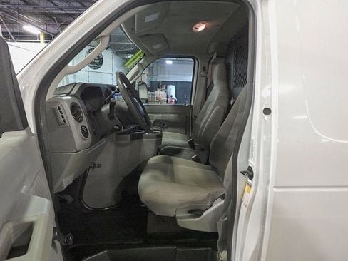Used 2011 Ford E-350 and Econoline 350 Super Duty w/ Insulation Pkg image 8