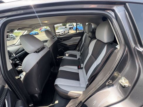 Used 2021 Subaru Crosstrek 2.5i Limited w/ Moonroof Package 2 AWD/4WD image 17