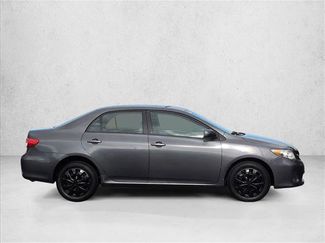 Used 2012 Toyota Corolla LE video 4
