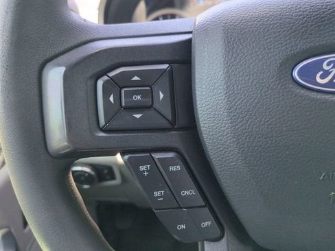 Used 2022 Ford F250 XLT w/ XLT Premium Package AWD/4WD image 27