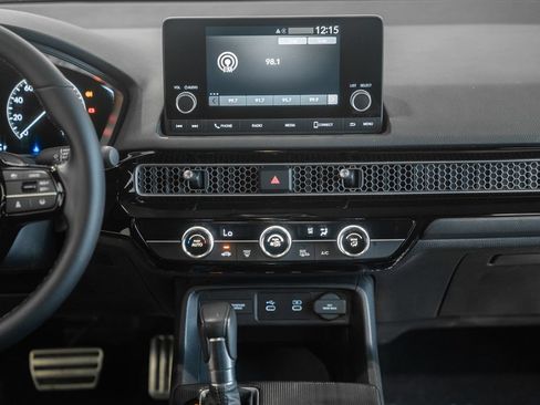 Used 2025 Honda Civic Sport image 18