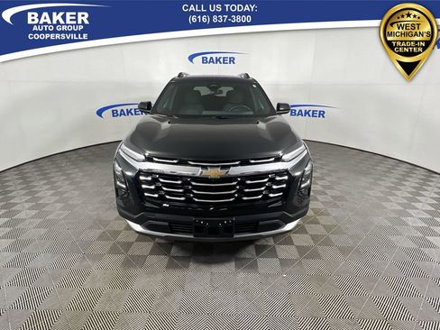 Certified 2025 Chevrolet Equinox LT image 3