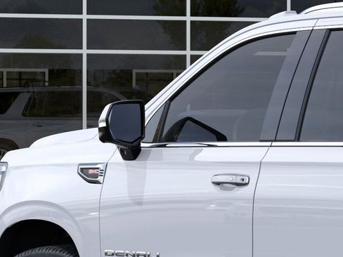 New 2026 GMC Yukon XL Denali image 39
