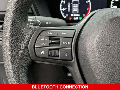 Used 2024 Honda CR-V LX image 16