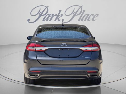 Used 2018 Ford Fusion Titanium AWD/4WD image 4