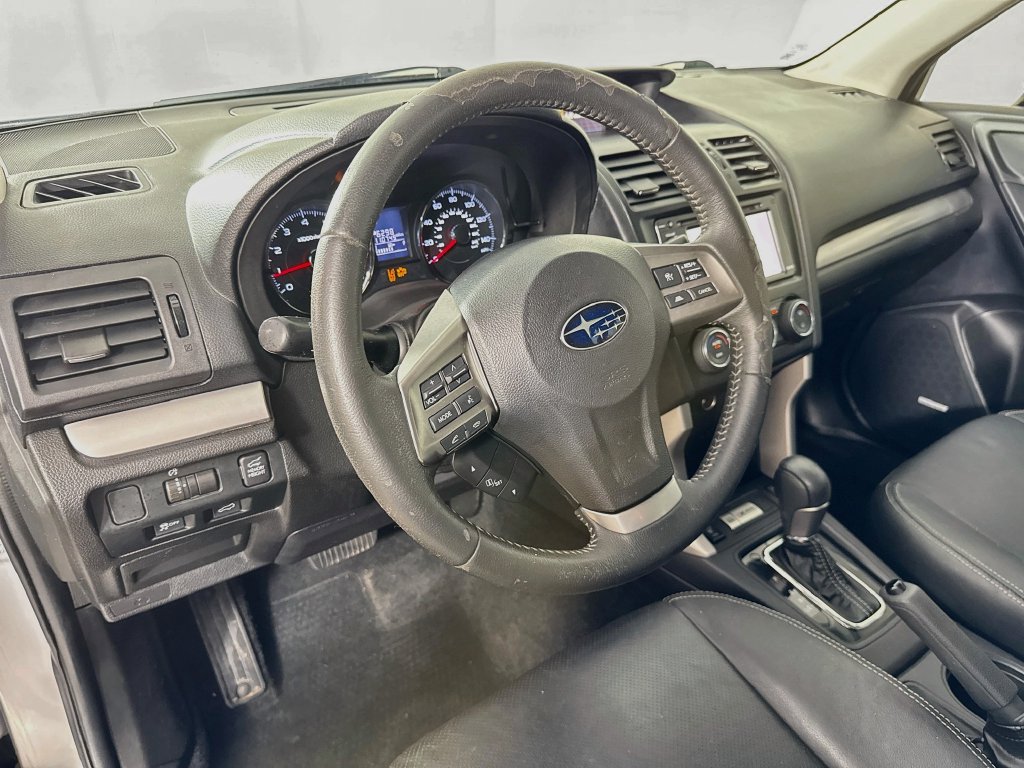 Used 2015 Subaru Forester 2.5i Touring w/ Eyesight & Navigation System AWD/4WD image 9