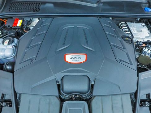 Used 2020 Porsche Cayenne Turbo AWD/4WD image 3