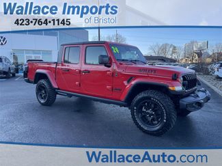 Used 2024 Jeep Gladiator Sport video 1