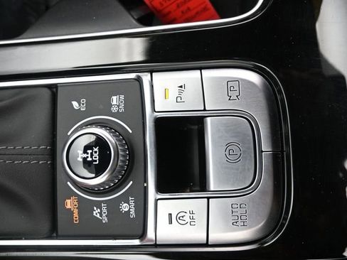 Certified 2023 Kia Telluride SX Prestige X-Line AWD/4WD image 38